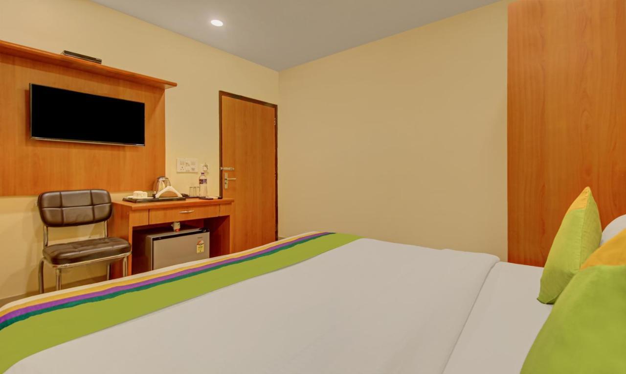 Treebo Tms Residency Hotell New Delhi Exteriör bild