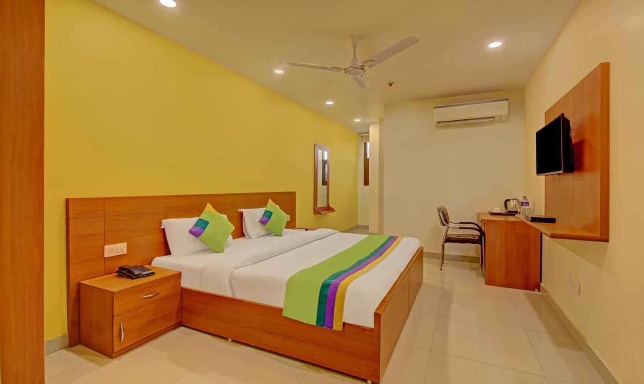 Treebo Tms Residency Hotell New Delhi Exteriör bild