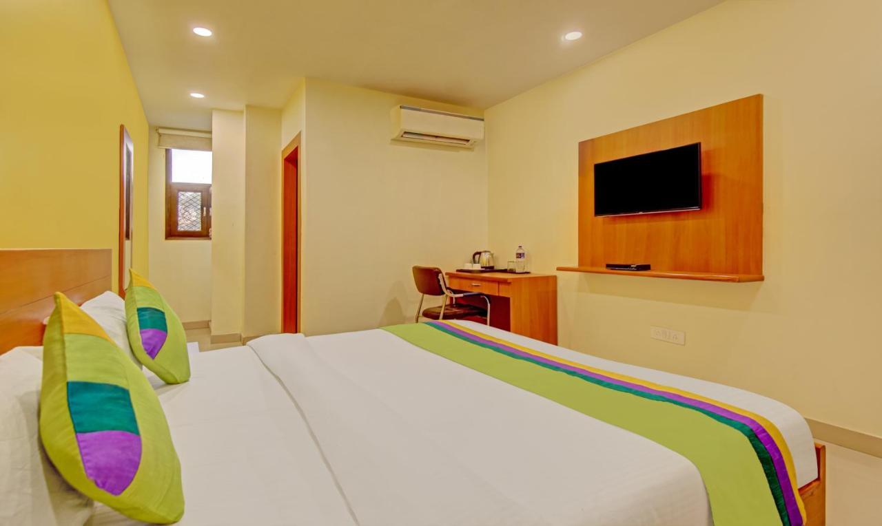 Treebo Tms Residency Hotell New Delhi Exteriör bild