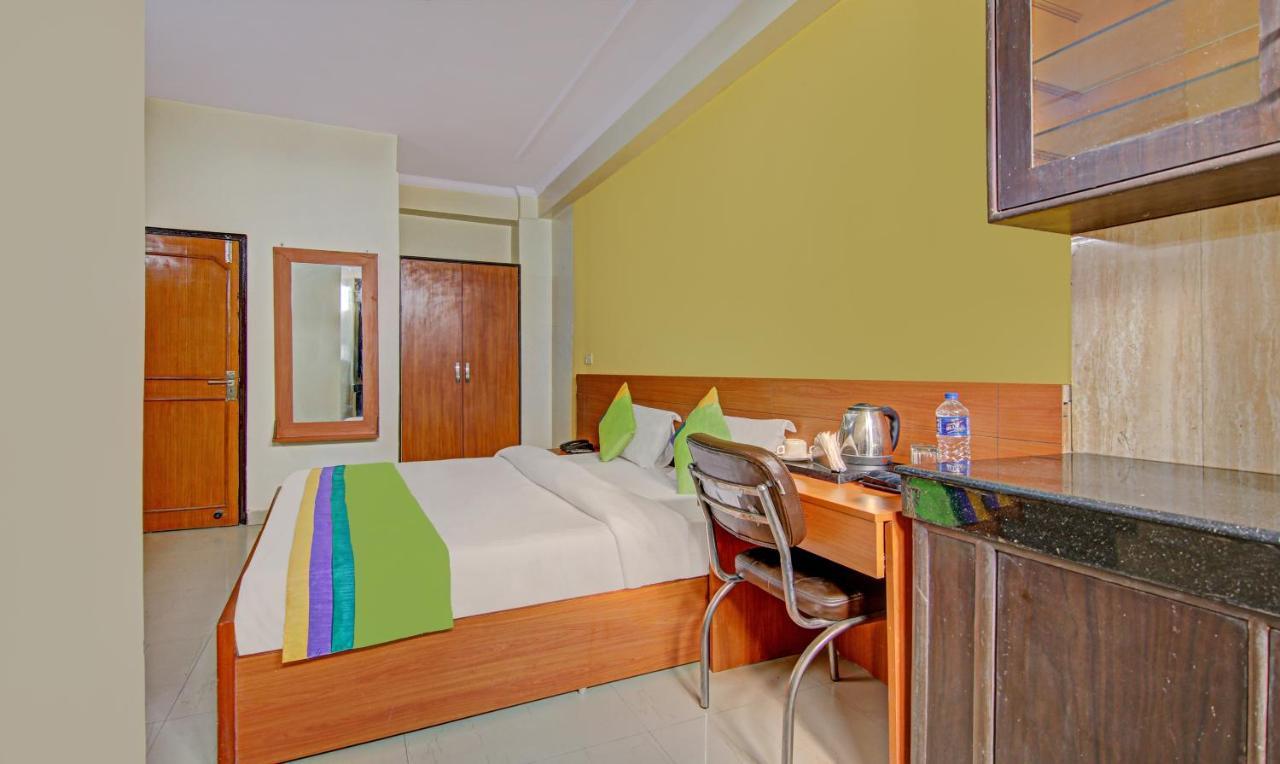 Treebo Tms Residency Hotell New Delhi Exteriör bild