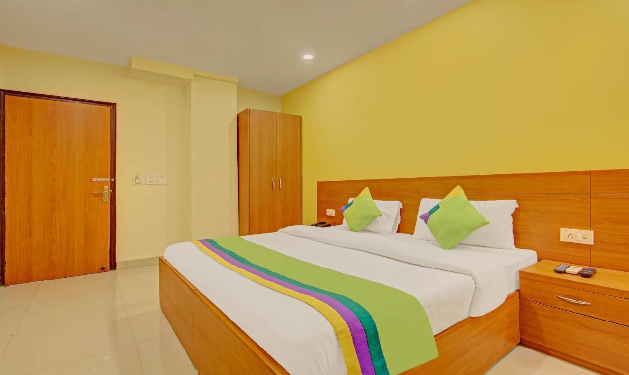 Treebo Tms Residency Hotell New Delhi Exteriör bild