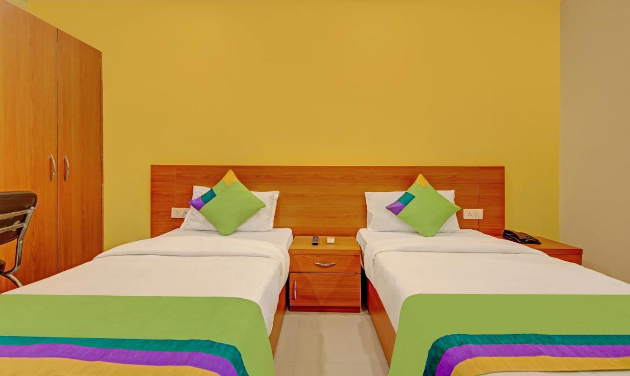 Treebo Tms Residency Hotell New Delhi Exteriör bild